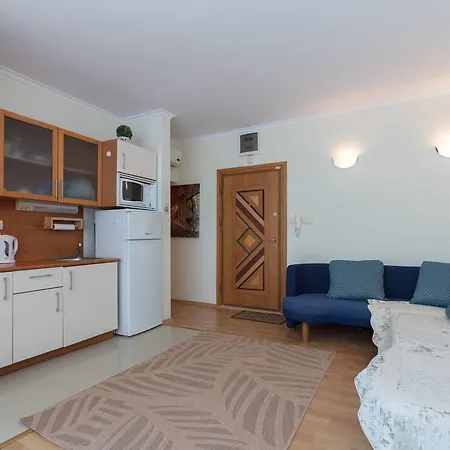 ❤spacious Studio W Kitchen Near Cacao❤beach❤iw❤ *