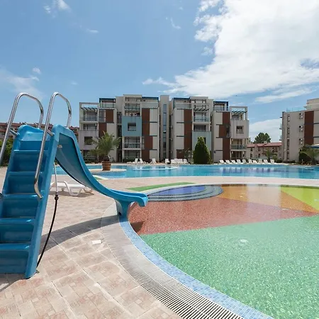 Apartment ❤spacious Studio W Kitchen Near Cacao❤beach❤iw❤ *